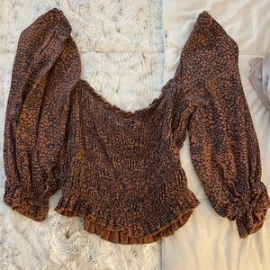 Urban Outfitters 3/4 Sleeve Top in Leopard